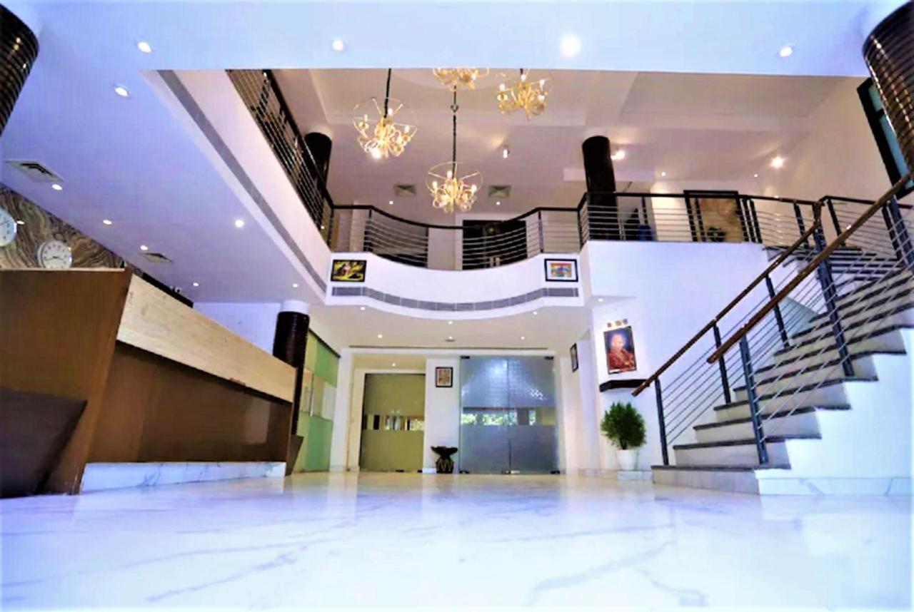 Hotel Arch International New Delhi Luaran gambar