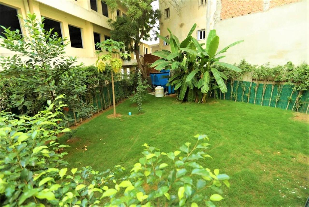 Hotel Arch International New Delhi Luaran gambar